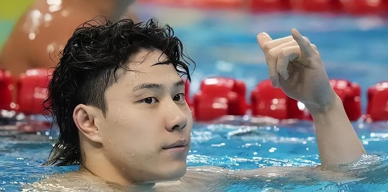 游泳男金牌_渣男游泳冠军是谁呀_游泳渣男冠军是什么意思